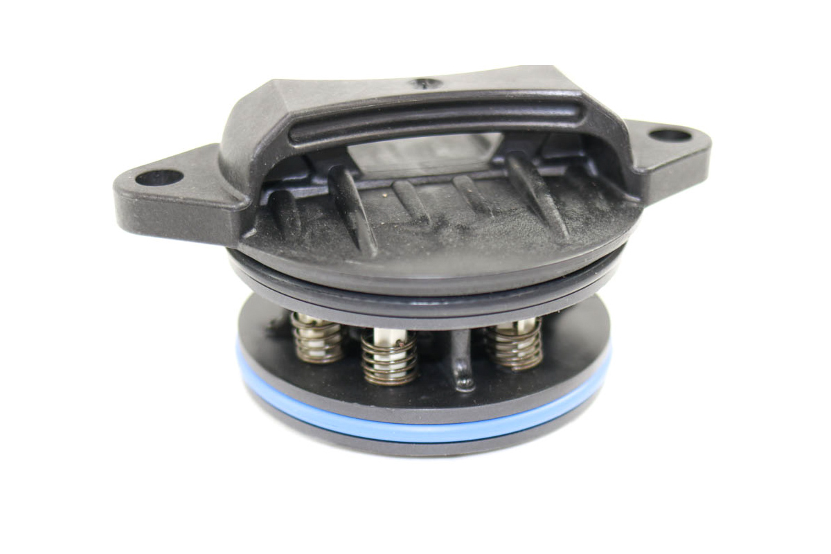 Genuine Bobcat Filter Oil Hydr Canister Cover 7248873 showing view 5