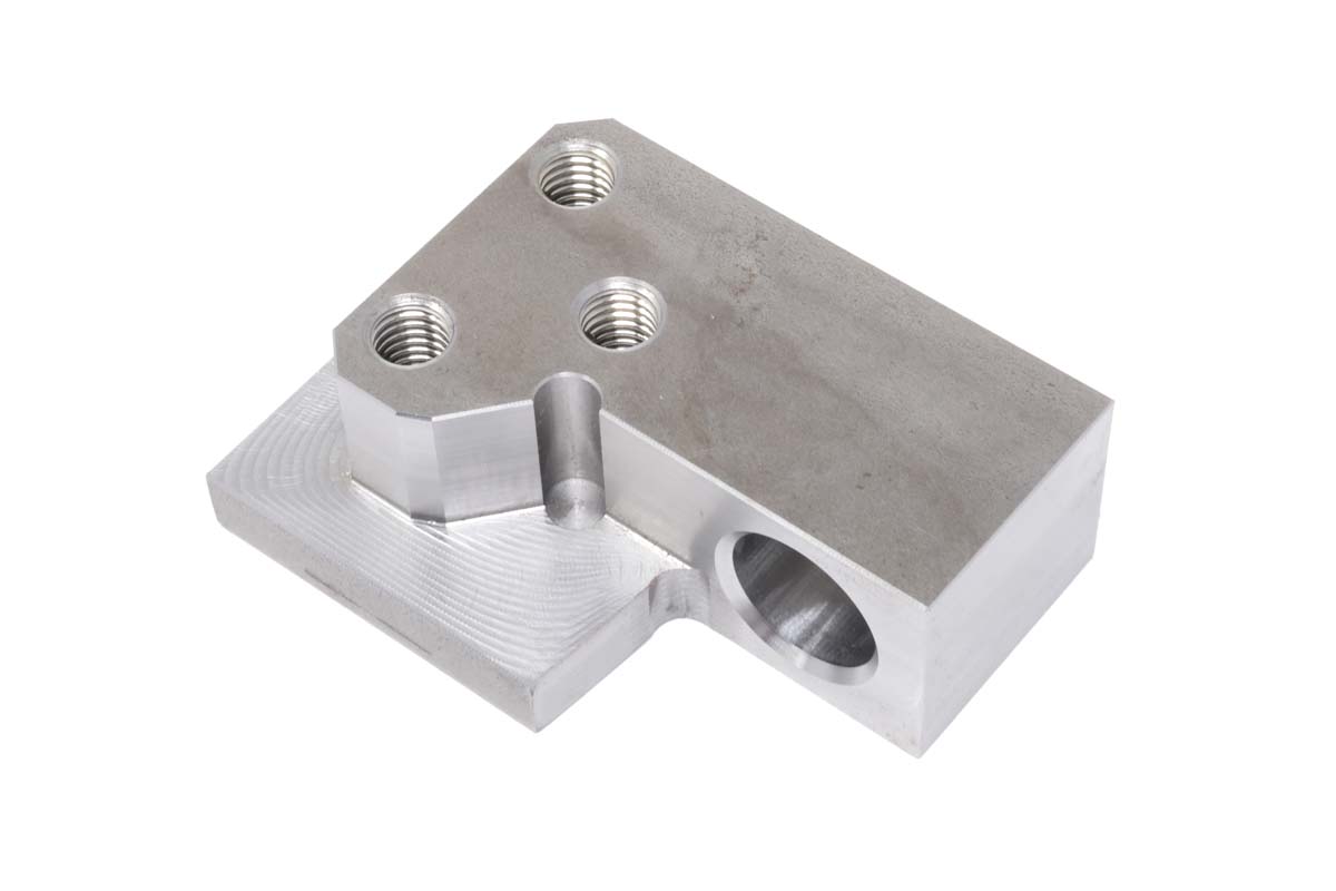 Genuine Bobcat Holder Tooth 7533377 showing view 1