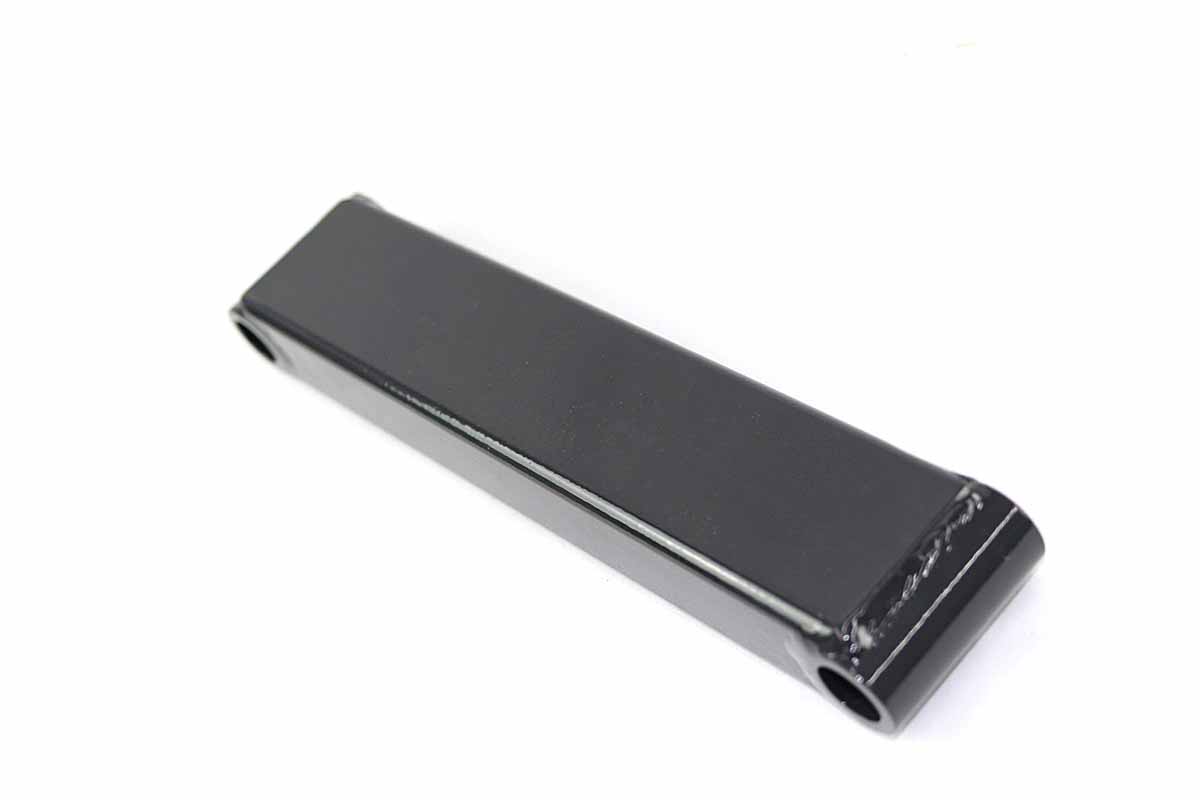 Genuine Bobcat Link Lower 7370431 showing view 1.