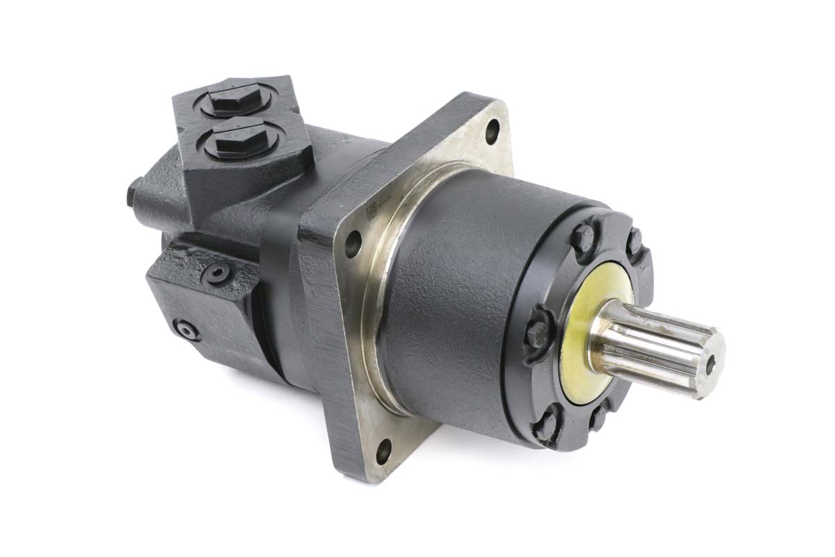 Genuine Bobcat Motor 6689968 showing view 1