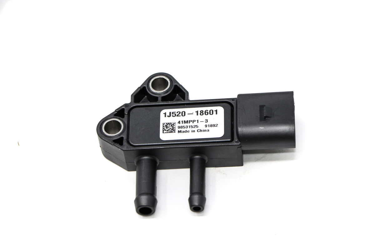 Genuine Bobcat Sensor Press Diff 7024374 showing view 2